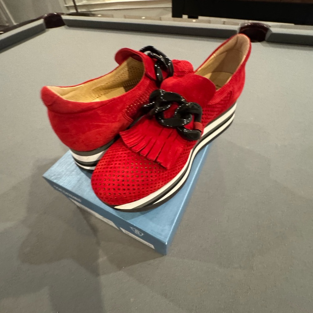 Red “Cadie” Softwaves in Ferrari Red 7.5 (37.5)